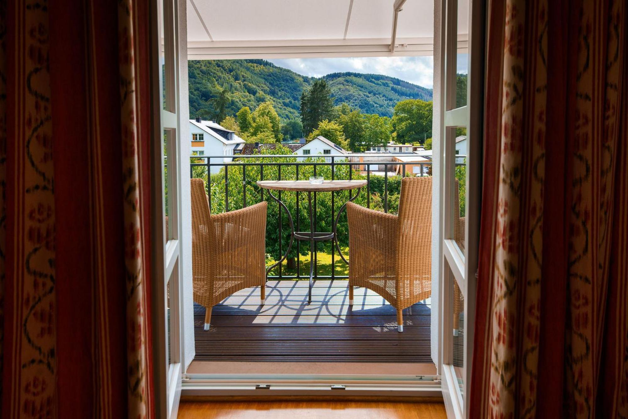Wein Und Landhaus Kallfels Kröv Buitenkant foto